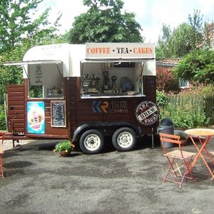 Camión de Comida Móvil 2025, Carrito de Comida Rápida para Hamburguesas, Kebab, Cocina Personalizada, Camión de Comida con Certificación DOT y CE - Product Image 2