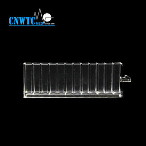 Cuvette <span class=keywords><strong>Konelab</strong></span> en plastique 12 trous assortie à la cuvette d'analyseur biochimique <span class=keywords><strong>Konelab</strong></span> 20 - Product Image 4