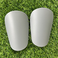 Protège-tibias de football miniatures personnalisés avec logo, 1 paire, résistants à l'usure, absorbant les chocs, légers et portables pour l'entraînement au football