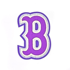 Patch de broderie Lettre B Toile à coudre Plastique PVC pour vêtements et sacs - Product Image 4