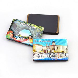 Aimants de réfrigérateur personnalisés en bois avec feuille métallisée, design créatif, pour entreprises, Croatie - Product Image 3