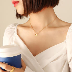 قلادة نسائية بياقة على شكل فيل مطلية بالحيوان مطلي بالذهب عيار 18 قيراط بتصميم كوري عالي الجودة - Product Image 3