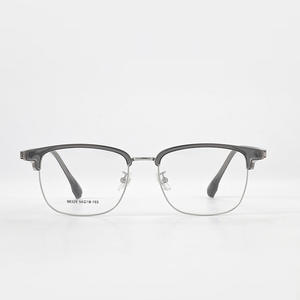 Gafas de Miopía Danyang para Hombre, Montura Ovalada de Media Aro 98329, Patillas Elásticas Cómodas, Estilo Ejecutivo - Product Image 2