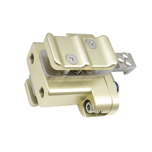 Connettore Rapido G72 a Doppia Porta per Test di Tenuta del Radiatore Raffreddato ad Acqua di Veicoli Elettrici, 50 Bar - Product Image 4