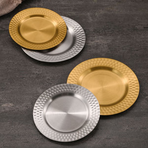 ถาดกลมสแตนเลสแบบตอกลาย สีพื้น ทนทาน ไม่แตกหัก เหมาะสำหรับโรงแรม งานเลี้ยงน้ำชา กาแฟ ของขวัญ - Product Image 1