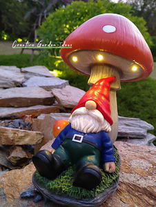 Figurines de jardin nain de Offre Spéciale décorations extérieures Statue de jardin en résine avec lumières LED solaires pour pelouse de cour de patio