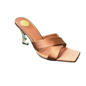 Sandalias de tacón alto de seda con tiras cruzadas y punta abierta para mujer, estilo sexy, con tacón fino que aumenta la altura, novedad de verano. - Product Image 1