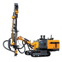Foreuse intégrée de type chenillé KT7H avec manutention automatique des tiges DTH |   Moteur de 191 kW |   Compresseur à vis 18 bars |   Forage minier