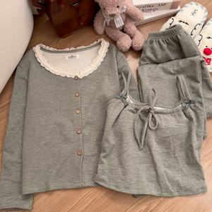 Conjunto de Pijama de Cachemira Mousse para Mujer, Otoño e Invierno, con Tirantes y Relleno en el Pecho, Conjunto de Tres Piezas, Pijama Dulce y Sexy - Product Image 4