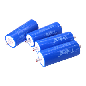 Lớp Một lto66160k 66160 yinlong <span class=keywords><strong>40AH</strong></span> 45Ah 20c năng lượng mặt trời xi lanh 2.3V lto <span class=keywords><strong>40AH</strong></span> <span class=keywords><strong>Lithium</strong></span> <span class=keywords><strong>titanate</strong></span> pin di động yinlong pin <span class=keywords><strong>lithium</strong></span> - Product Image 1