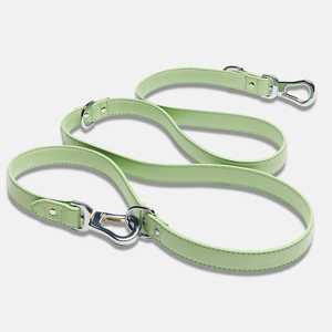 Correa de cuero para perro, accesorio de lujo, resistente, hebilla de metal - Product Image 1