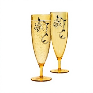 Verres à cocktail transparents en borosilicate faits à la main de 470 ml, sans plomb, coupe Martini, verres à Margarita, verrerie de bar réutilisable en gros - Product Image 2