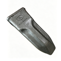 Gigi Bucket Batu 5kg yang Diperkuat dan Ditempa, Cocok untuk Excavator 20Ton R200 E161-3027RC 1171-00041RC
