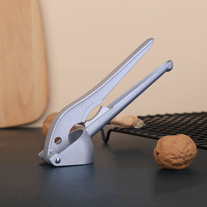 Presse-ail Hakushaku Mori avec plaque de levage, pinces de cuisine en alliage d'aluminium, ustensiles anti-brûlure - Product Image 2