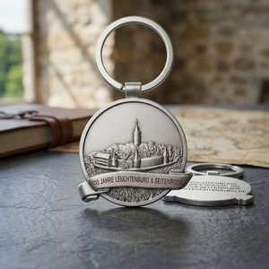 Portachiavi 3D in Lega di Zinco con Castello Tedesco in Rilievo, Souvenir del 800° Anniversario di <span class=keywords><strong>Leuchtenburg</strong></span> - Product Image 1