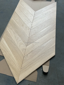 <span class=keywords><strong>Parquet</strong></span> <span class=keywords><strong>en</strong></span> <span class=keywords><strong>chêne</strong></span> Chevron <span class=keywords><strong>en</strong></span> vente chaude, <span class=keywords><strong>parquet</strong></span> Chevron <span class=keywords><strong>en</strong></span> bois d'ingénierie - Product Image 3