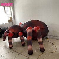 Araignées gonflables toxiques en gros, araignées gonflables d'Halloween pour la décoration.