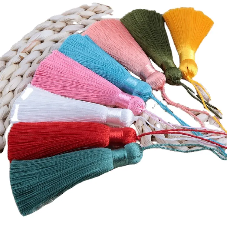 26 colore 8CM Anti rughe verticale nappe appese in seta di ghiaccio segnalibri abbigliamento accessori per capelli frangia nappe