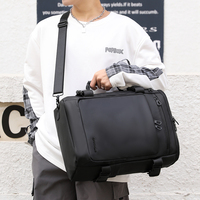 Vente en gros Fashion Logo personnalisé Sac d'ordinateur étanche Sac à dos pour ordinateur portable Voyage d'affaires Sac à dos de randonnée
