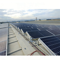 Kit de poutres triangulaires SunX-Tech en U, base en béton ou lestée pour système de montage solaire sur toit plat ou structure de montage au sol pour panneaux photovoltaïques