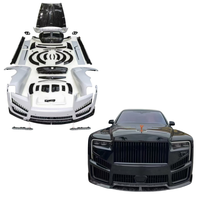 Améliorez le kit de carrosserie en fibre de carbone de style 2025 M avec pare-chocs avant et arrière Jupes latérales Spoilers arrière pour la Rolls Royce Cullinan