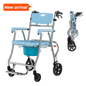 Chaise de douche en aluminium ultra-légère 4 en 1 de 6 kg avec système de freinage, chaise de toilette pliable pour personnes âgées et handicapées - Product Image 1