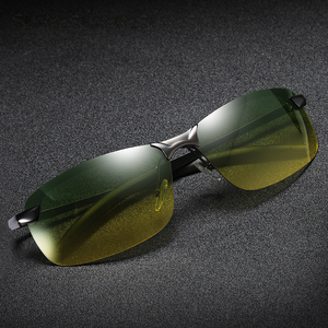 Lunettes de conduite de nuit de haute qualité - Lentilles polarisées anti-éblouissement transparentes Lentilles de sécurité TAC Lunettes de soleil pour femmes et hommes - Product Image 1