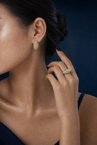 Pendientes <span class=keywords><strong>de</strong></span> Oro Sólido <span class=keywords><strong>de</strong></span> 9K con Diamantes en Forma Ovalada, Diseño Acanalado con Pavé Diagonal, Clip Francés, Pendientes <span class=keywords><strong>de</strong></span> Lujo <span class=keywords><strong>para</strong></span> <span class=keywords><strong>Mujer</strong></span> - Product Image 5