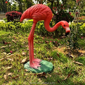 Estatua de Flamenco Realista de Fibra de Vidrio A030, Escultura Impermeable de FRP para Decoración de Jardín, Piscina y Patio - Product Image 1