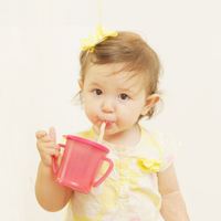Gobelet à bec en silicone portable pour enfants paille de tasse à eau anti-chute pour la formation apprentissage binaural bouilloire à boire tasse étanche