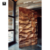 Porte d'entrée moderne en bois sculpté ondulé avec serrure intelligente à empreinte digitale pour maisons – Portes de sécurité en bois massif sculpté pour entrée principale