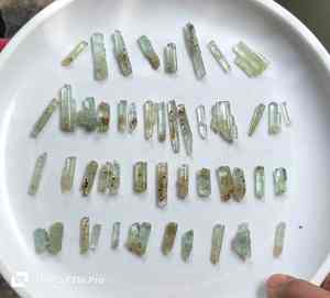 Cristal de Aguamarina Natural Pulido de Alta Calidad, Gema Suelta para Diseño de Joyería Personalizada, Meditación, Sanación Energética - Product Image 2