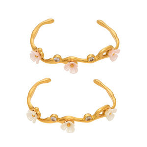Gold Plated Flower <b>Cuff</b> <b>Bracelet</b> Women's Romantic Jewelry Crystal Rhinestone Bangles Wedding Style - Product Image 3