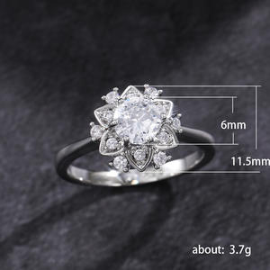 Anello da Donna F639 in Oro Bianco con Diamante Taglio Brillante Rotondo Colore D Naturale Gioiello di Fidanzamento - Product Image 5