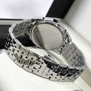 Montre bracelet en acier pour homme noire la plus vendue - style professionnel, design simple, montre à quartz résistante à l'eau - Product Image 2