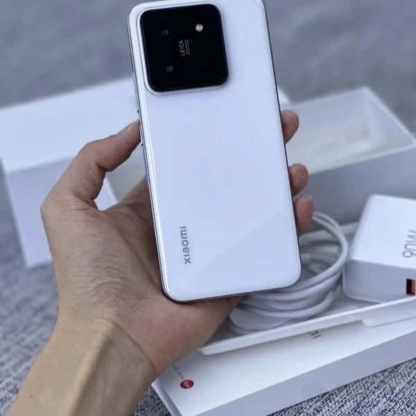 2024 Wholesale Price Brand New 5G Smartphone Deca Core HyperOS Android 15 OLED 120Hz 100W Fast Charging for 14
