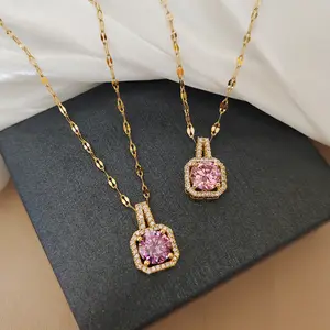 Mặt Dây Chuyền Zirconia Hình Khối Màu Hồng Phong Cách Hàn Quốc Quà Tặng Tinh Tế Vòng Cổ Kim Cương Vuông Mạ Vàng 18K