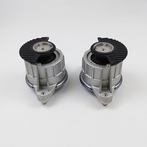 Supporto Motore e Cambio 2042404317 2042404217 per Mercedes-Benz Classe C W204 C204 Classe E W212 - Product Image 3