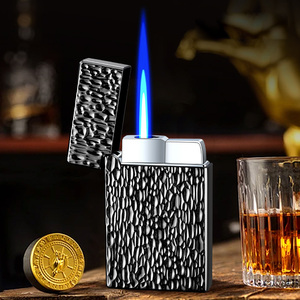 Encendedor de Cigarrillos Recargable de Butano con Relieve Metálico 3D, Control por Voz Inteligente, Diseño de Llama Doble, para Regalos Empresariales - Product Image 1