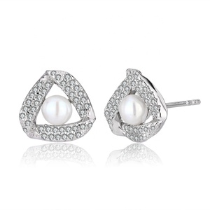 Boucles d'oreilles clous en perles d'eau douce géométriques tendance KAMMY 4-4,5 mm, argent S925 de haute qualité, zircon pour femmes - Product Image 2