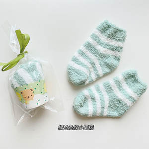 Cmax chaussettes d'hiver épaisses et chaudes confortables boîte à gâteaux créative chaussettes antidérapantes pour bébé - Product Image 4