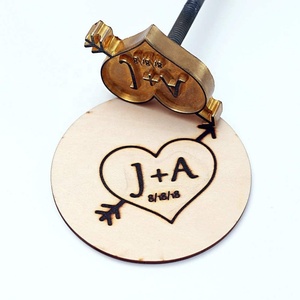 Sello de Marcado de Madera y Cuero de Alta Calidad, Molde de Latón Caliente Personalizado con Logotipo para Grabado de Marca - Product Image 1