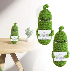 Regalo de pepino en escabeche emocional hecho a mano, soporte de ganchillo, pepinillos, muñeco de tejer, adorno de punto de ganchillo hecho a mano Premium - Product Image 1