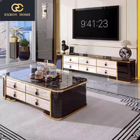 Ensemble Canapé en Cuir Italien de Luxe Léger pour Salon, Design d'Intérieur Complet pour Villa de Luxe Moderne