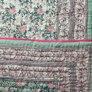 Ensemble de literie en voile de coton biologique Quilt du fabricant indien Quilt réversible Razai Handblock imprimé Patchwork Warm Quilt - Product Image 1