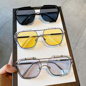 Lunettes de soleil polygonales carrées vintage orange et violettes avec logo personnalisé, montures surdimensionnées en alliage transparentes pour femmes et hommes - Product Image 5