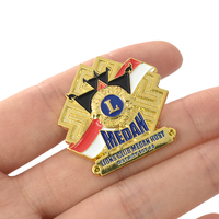 Pin de Esmalte Duro Personalizado Directo de Fábrica, Chapado en Oro, Forma Personalizada para Recuerdo de Club, Pin Metálico Personalizado de Alta Calidad