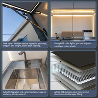 Îlot de cuisine extérieur moderne haut de gamme en acier inoxydable 304 résistant aux intempéries avec évier intégré, téléviseur intelligent, hotte aspirante et armoire à vin
