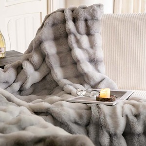 Bulle Lapin Fausse Fourrure Jeter Couverture Doux En Peluche Canapé <span class=keywords><strong>Lit</strong></span> Couverture Épais Lourd Chaud Moelleux Hiver Jeter Mignon Bulle Fourrure Couverture - Product Image 1