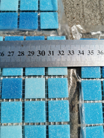 GUCI Stocké Pas Cher Blue Mix Dot Surface Glass Mosaic Prix quantité minimale de commande 1 Conteneur 3852 Sqm Mur Plancher Piscine Projet